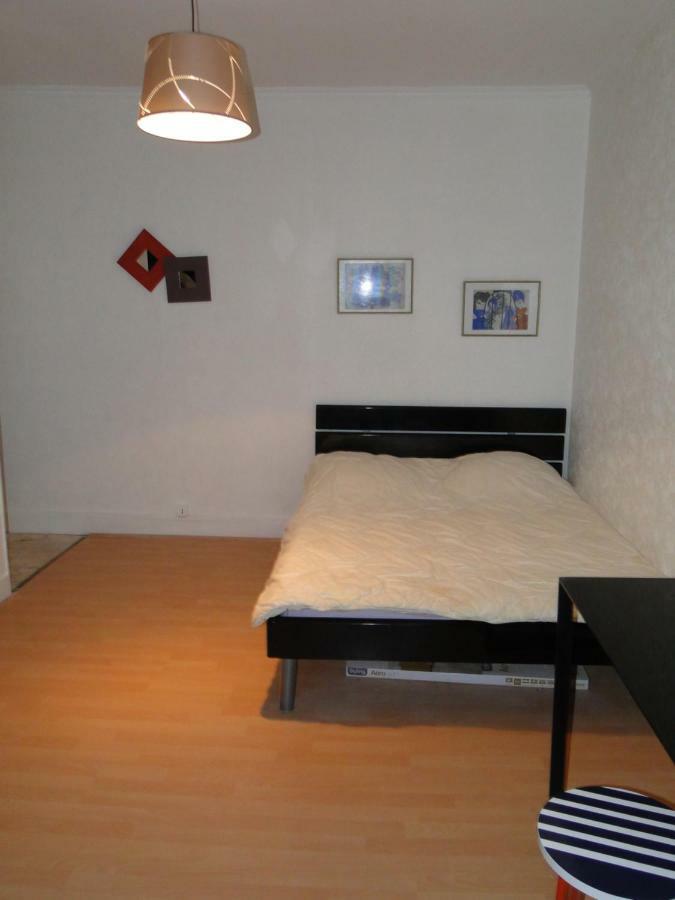 Appartement Entre Trocadero Et Champs Elyses Paris Exterior photo